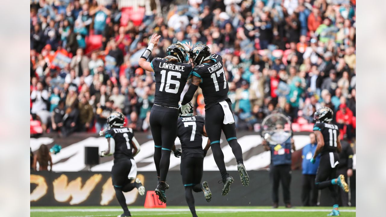 Broncos beat Jacksonville Jaguars in London, 21-17