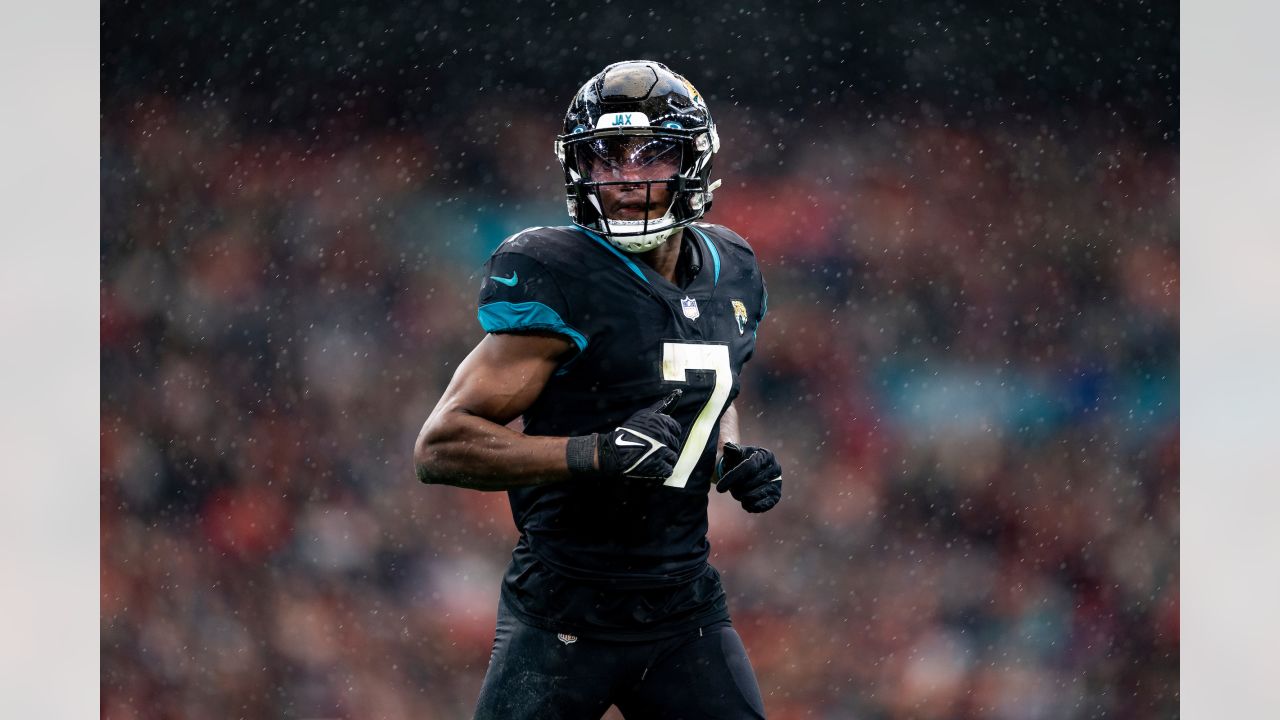 Jaguars' Wide Receivers: An In-Depth Look at the 2023 Offseason