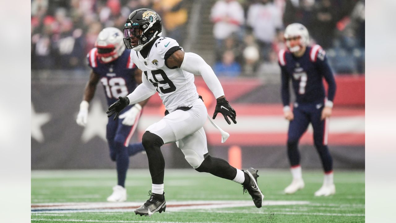 Jaguars unravel in 50-10 loss to Patriots