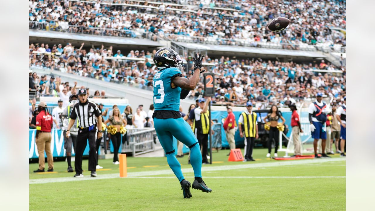 Jaguars rally from 17-0 deficit to beat Raiders 27-20 National News - Bally  Sports