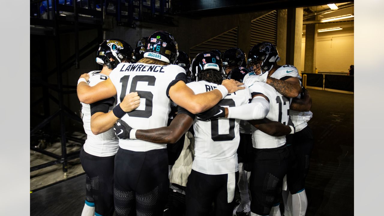 Jaguars defeat Colts 31-21 in Week 1, Ridley scores in debut