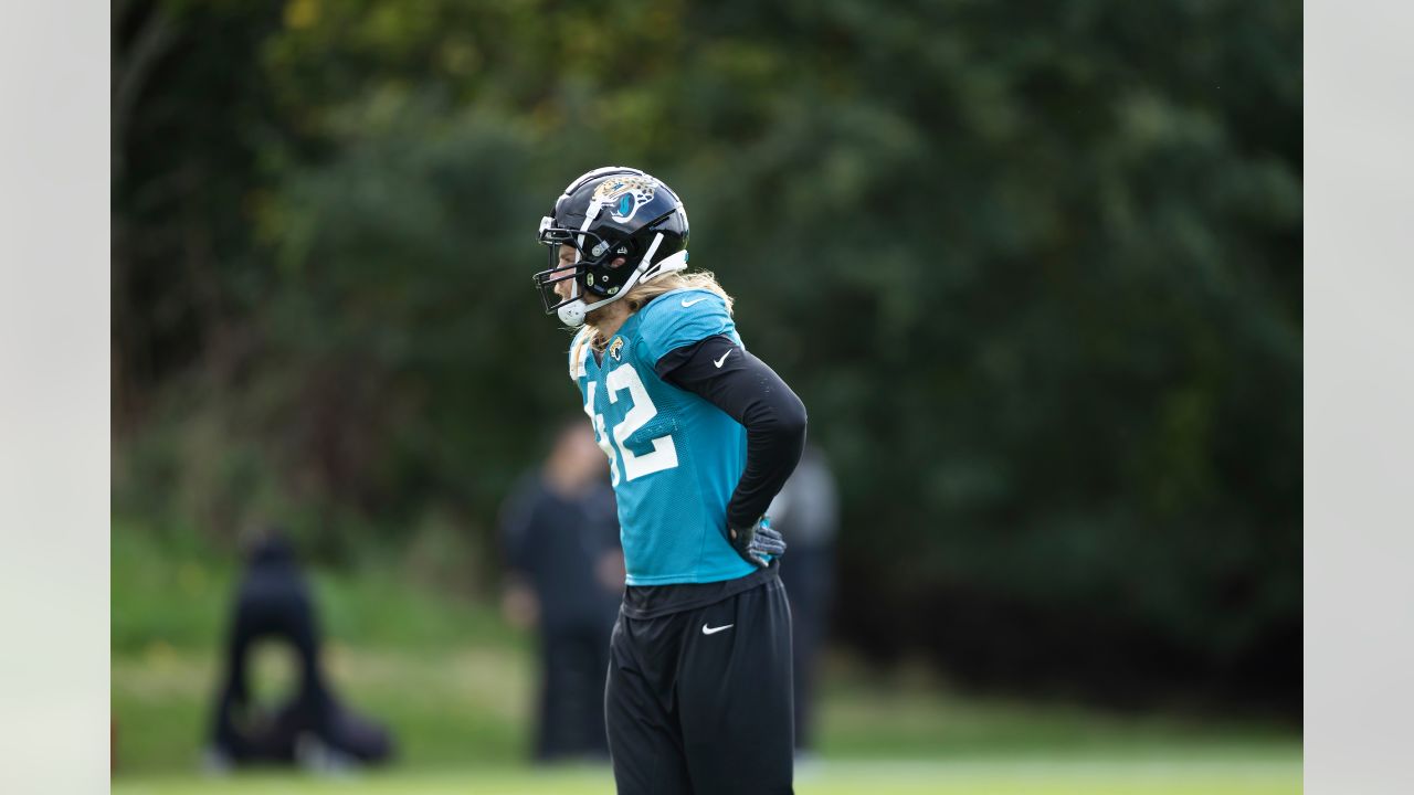 Jacksonville Jaguars safety Andrew Wingard (42) in action during