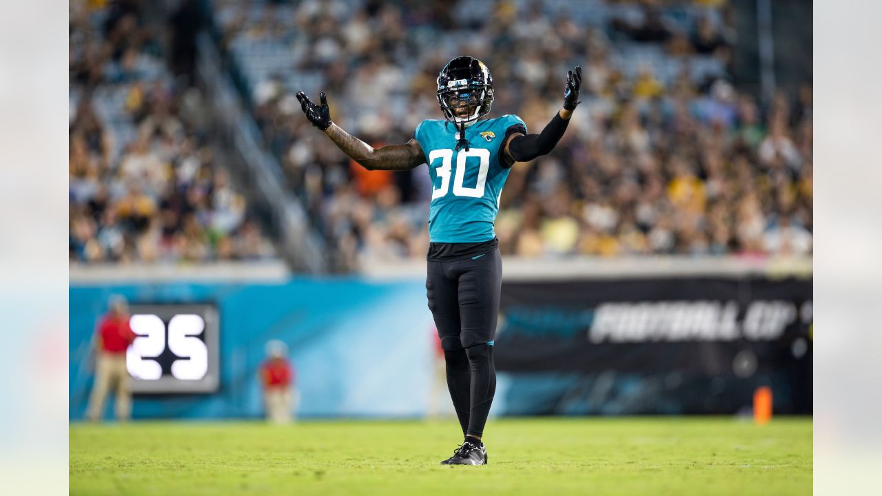 Jacksonville Jaguars defensive tackle Folorunso Fatukasi (94) warms up  prior to an NFL Football game in Arlington, Texas, Saturday, August 12,  2023. (AP Photo/Michael Ainsworth Stock Photo - Alamy