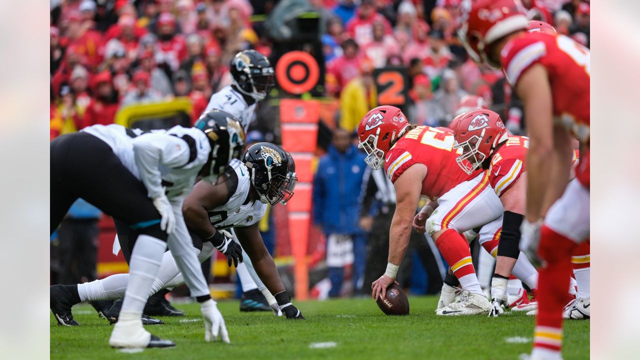 Chiefs vs. Jaguars: How to watch, game time, TV schedule, streaming and  more - Arrowhead Pride