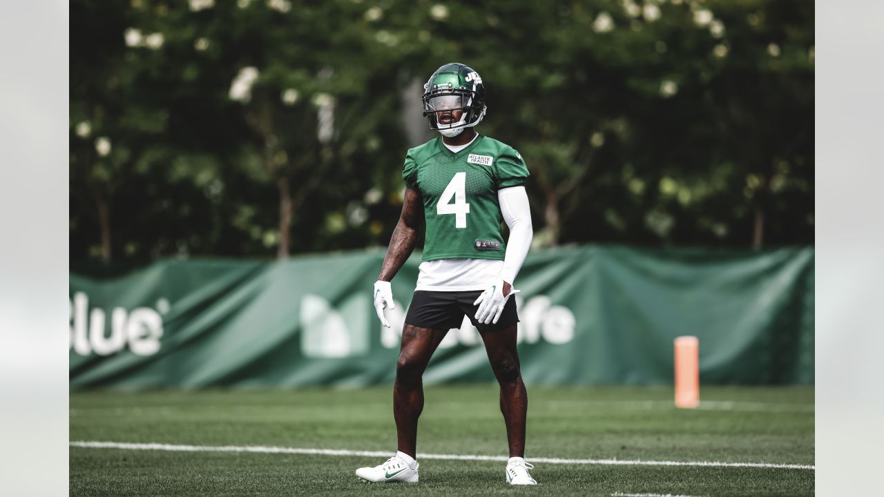 Mekhi Becton wants Jets to get in on NFL's throwback jersey trend