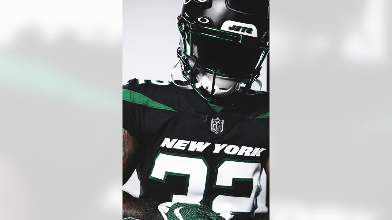 New York Jets Stealth Black Helmets — UNISWAG