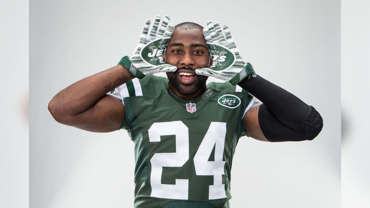 Jets' Darrelle Revis blasts 'out of shape' report