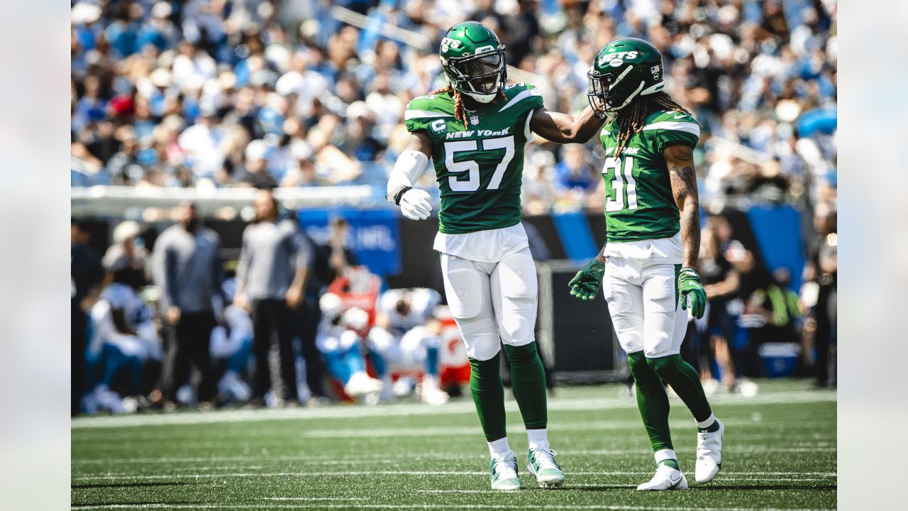 Jets kicker Ammendola has stunning debut as punter in pinch