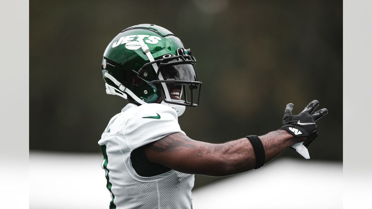 Jets rookie CB Michael Carter II has wowed Jeff Ulbrich early on