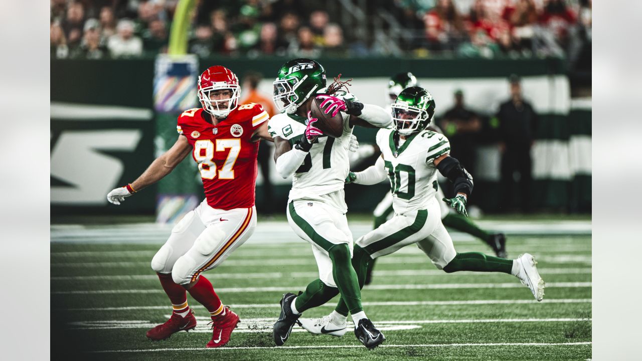 Mahomes, Chiefs overcome struggles to top Jets in MetLife, Game Recap