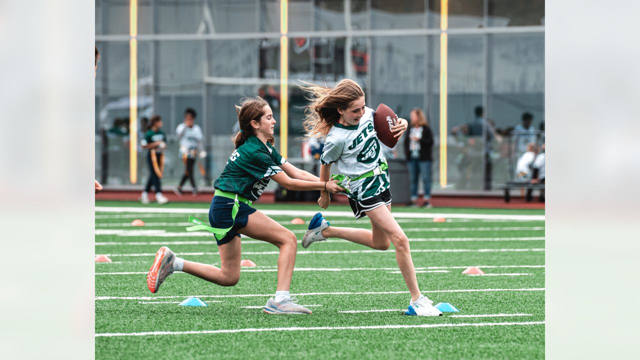 Jets Players Help Coach Play 60 Flag Football Program with Local Sixth  Graders