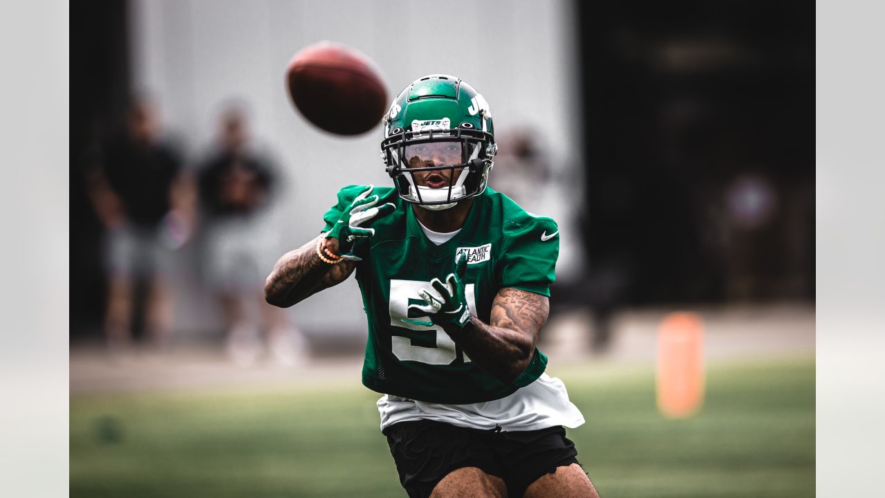 August 3, 2021, Florham Park, New Jersey, USA: New York Jets tight end  Kenny Yeboah (48) warm up prior to practice at the Atlantic Health Jets  Training Center, Florham Park, New Jersey.