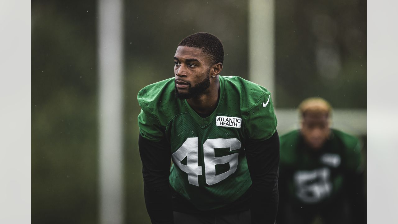 August 3, 2021, Florham Park, New Jersey, USA: New York Jets tight end  Kenny Yeboah (48) warm up prior to practice at the Atlantic Health Jets  Training Center, Florham Park, New Jersey.