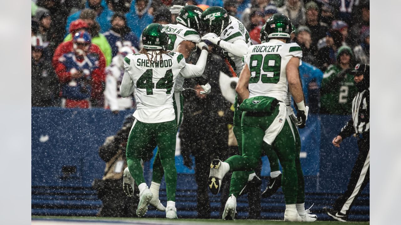 GAME RECAP: Bills beat Jets 20-12, continue to hold best record in AFC East  