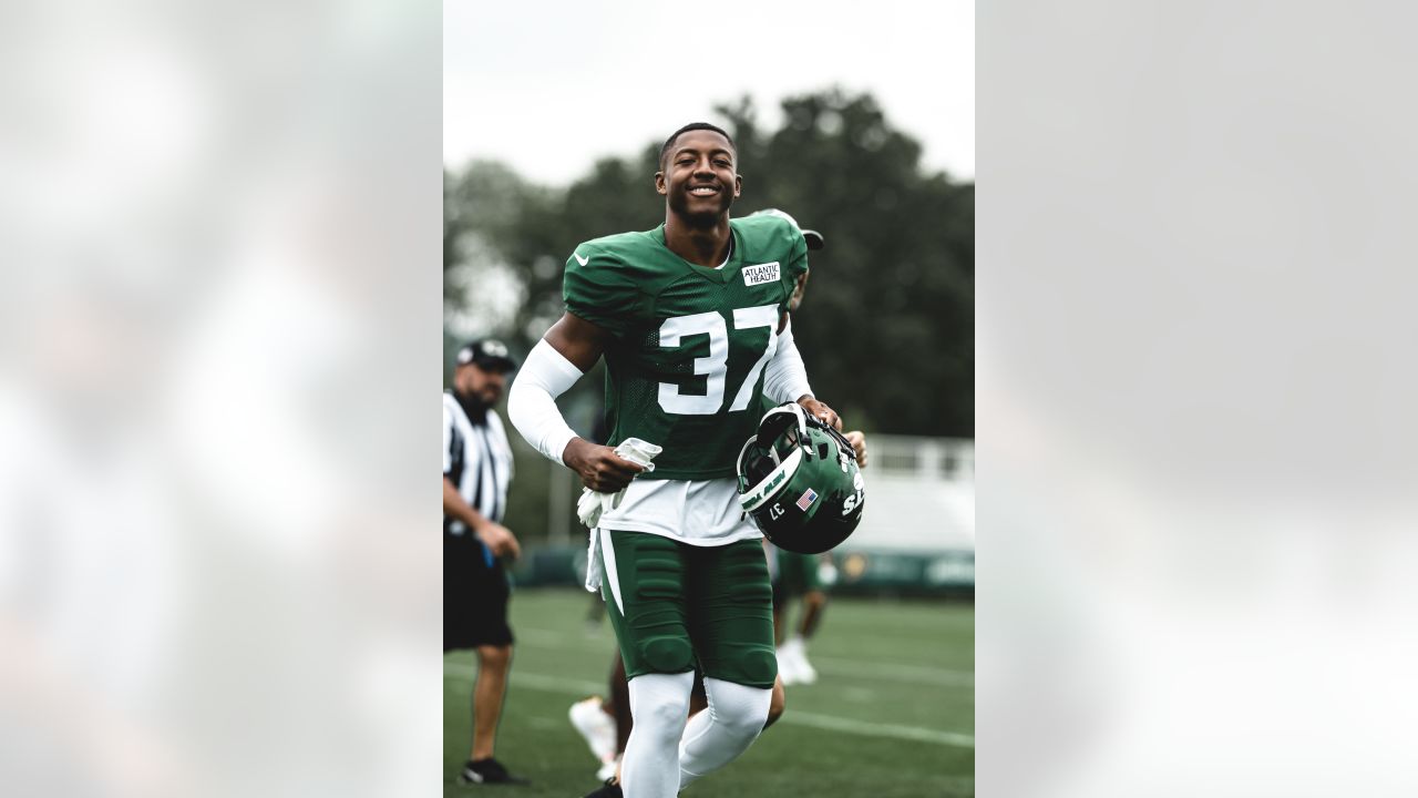 Jets rookie CB Michael Carter II has wowed Jeff Ulbrich early on