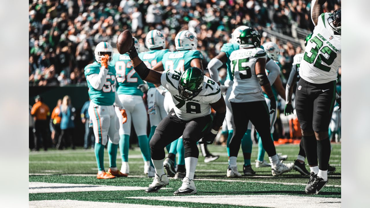 Photos: Miami Dolphins at New York Jets, Week 15