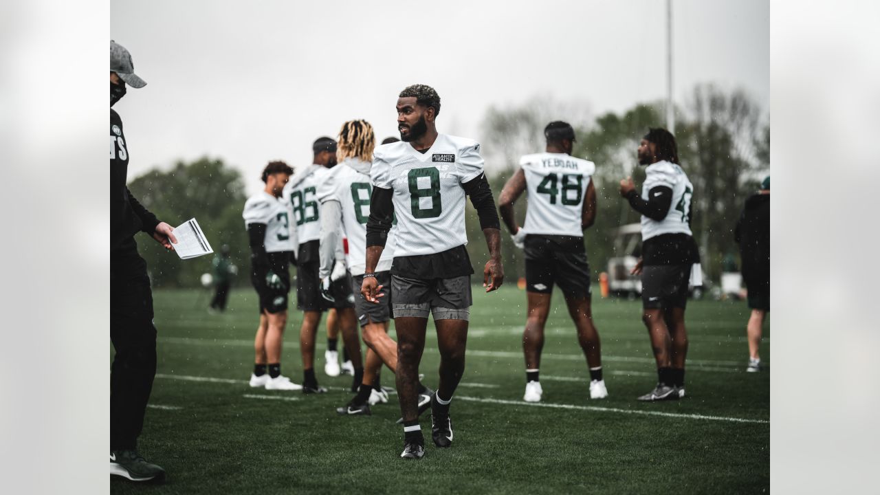 Zach Wilson Wasting No Time Making Connections as Jets' New QB