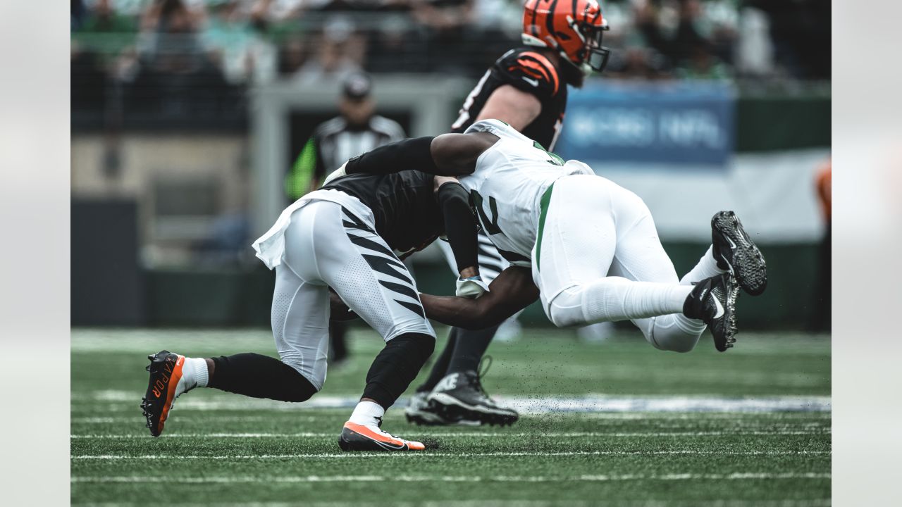 NY Jets OT Max Mitchell is outperforming higher-drafted rookies