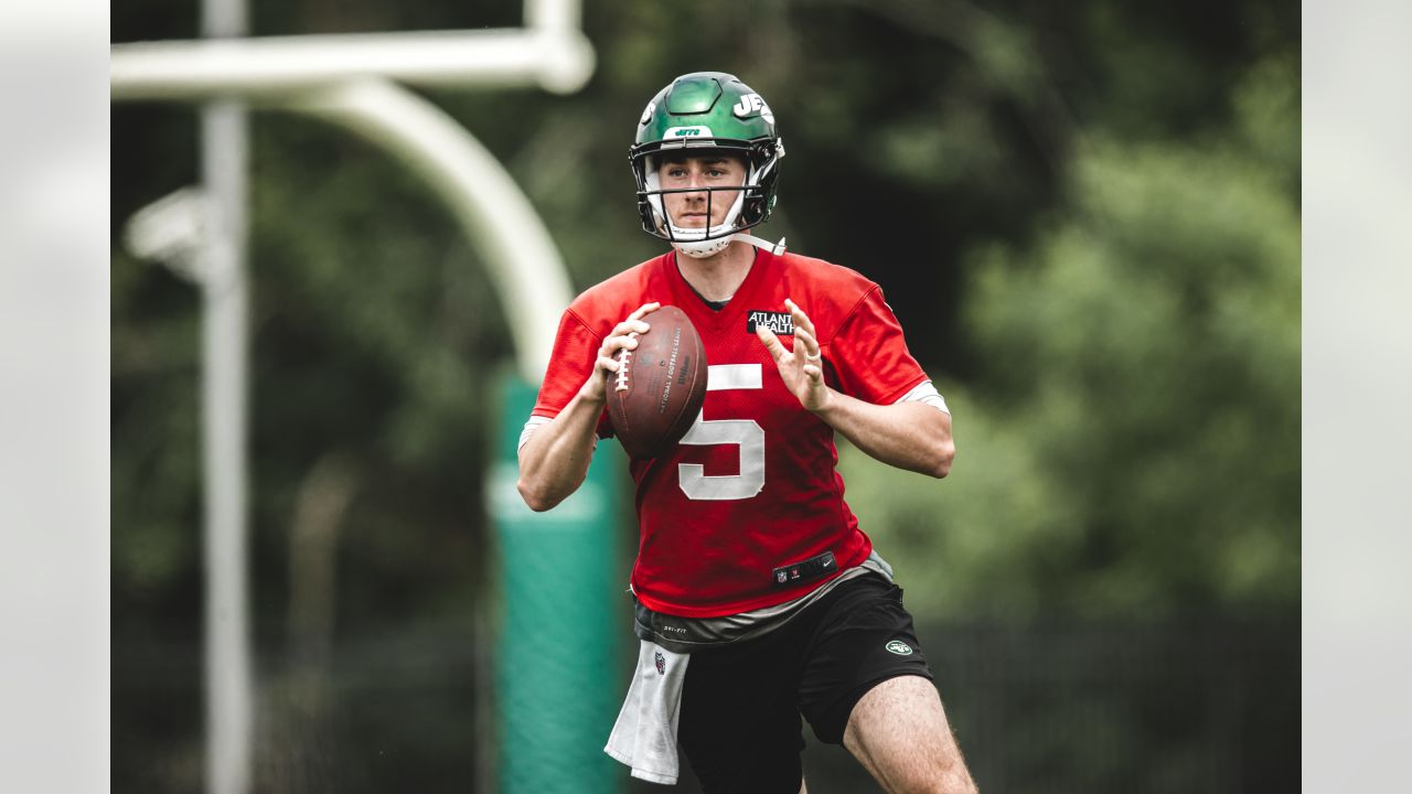 Jets roster cuts: News, rumors, who was cut by CITY as final 53-man rosters  due for 2022 NFL season - DraftKings Network