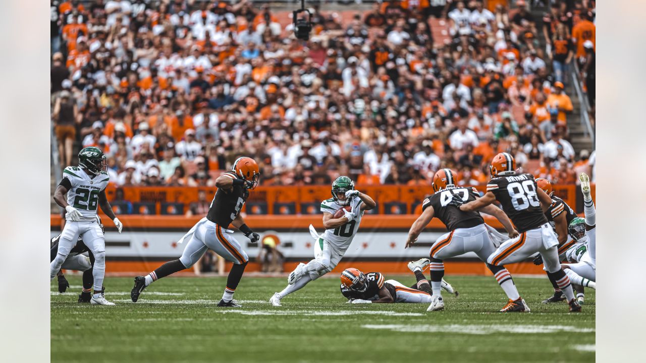 New York Jets overcome 13-point deficit to beat Cleveland Browns