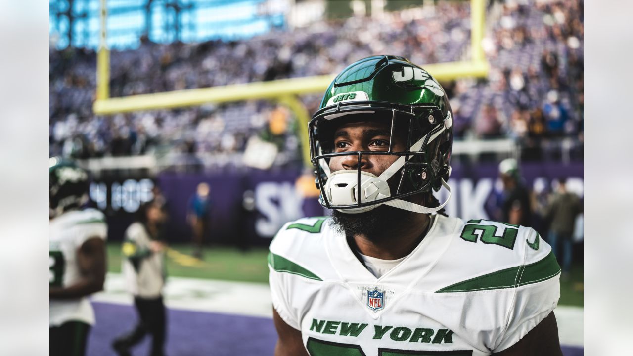 Jets Country 2022 Draft Review: Max Mitchell Makes Five Starts in First  Year - Sports Illustrated New York Jets News, Analysis and More