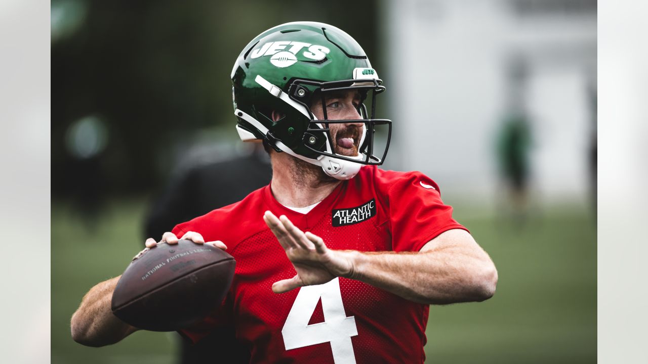 August 3, 2021, Florham Park, New Jersey, USA: New York Jets tight end  Kenny Yeboah (48) warm up prior to practice at the Atlantic Health Jets  Training Center, Florham Park, New Jersey.