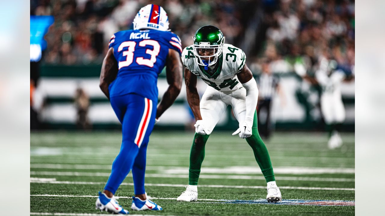 Buffalo Bills players from “The Comeback” honored at halftime of season  opener - Buffalo Rumblings