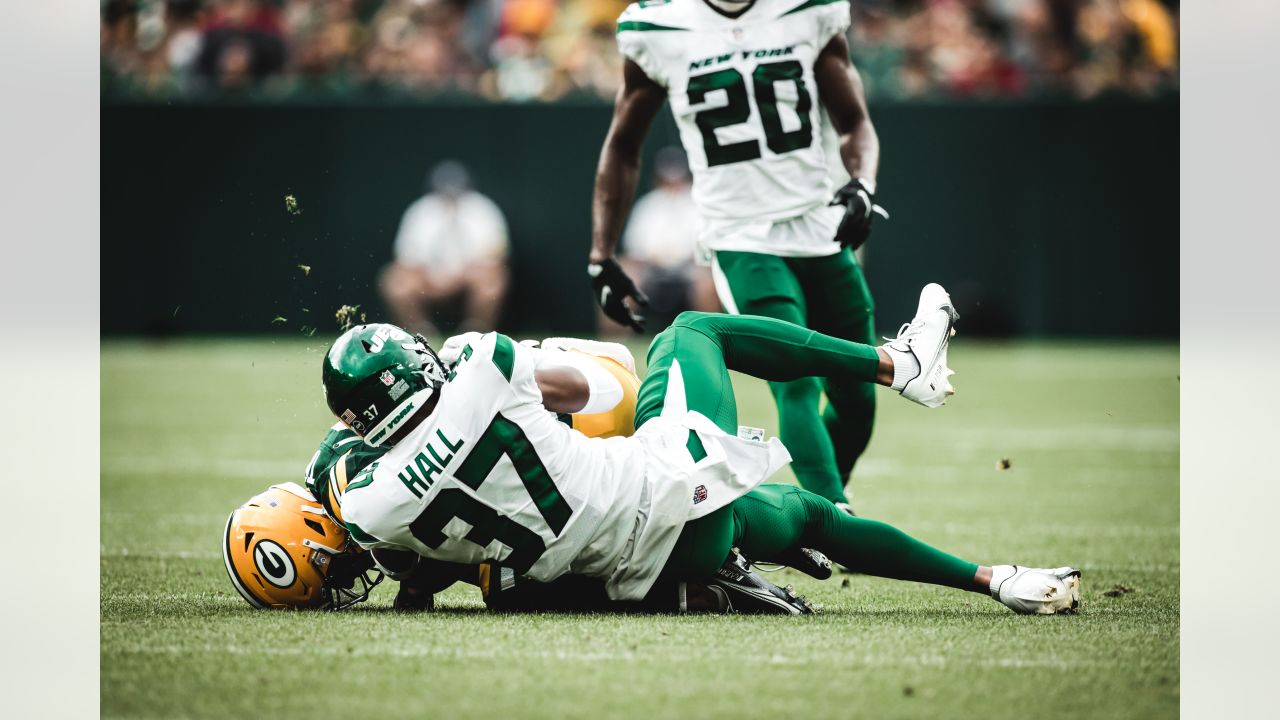 NY Jets: Zach Wilson's big day at Lambeau; What stood out vs. Packers