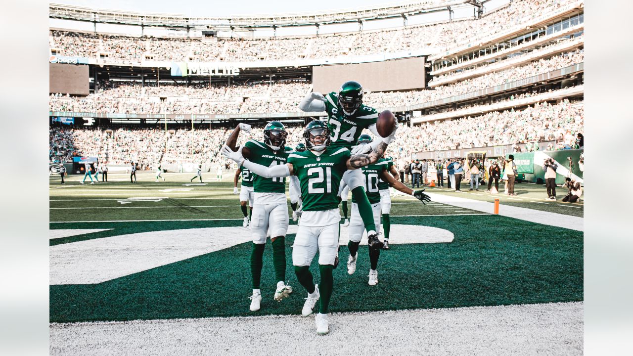 Never a Doubt: Elijah Moore Achieved Liftoff in His Jets Rookie Season