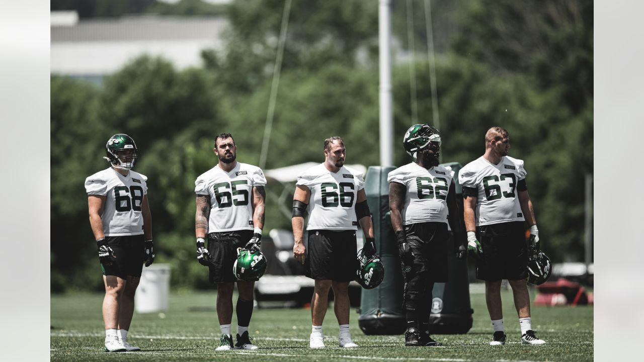 Eagles' training camp: Updated offensive depth chart ahead of