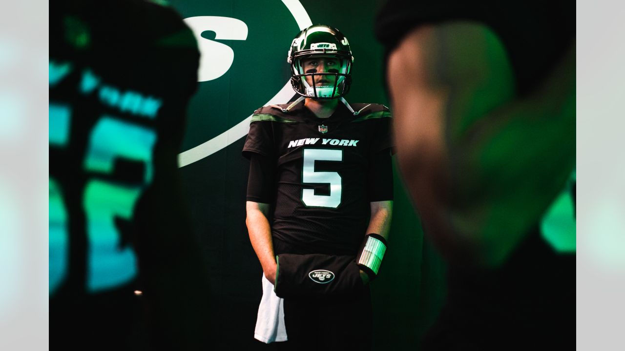 Jets QB Zach Wilson Ready to Write New Chapter in Year 2