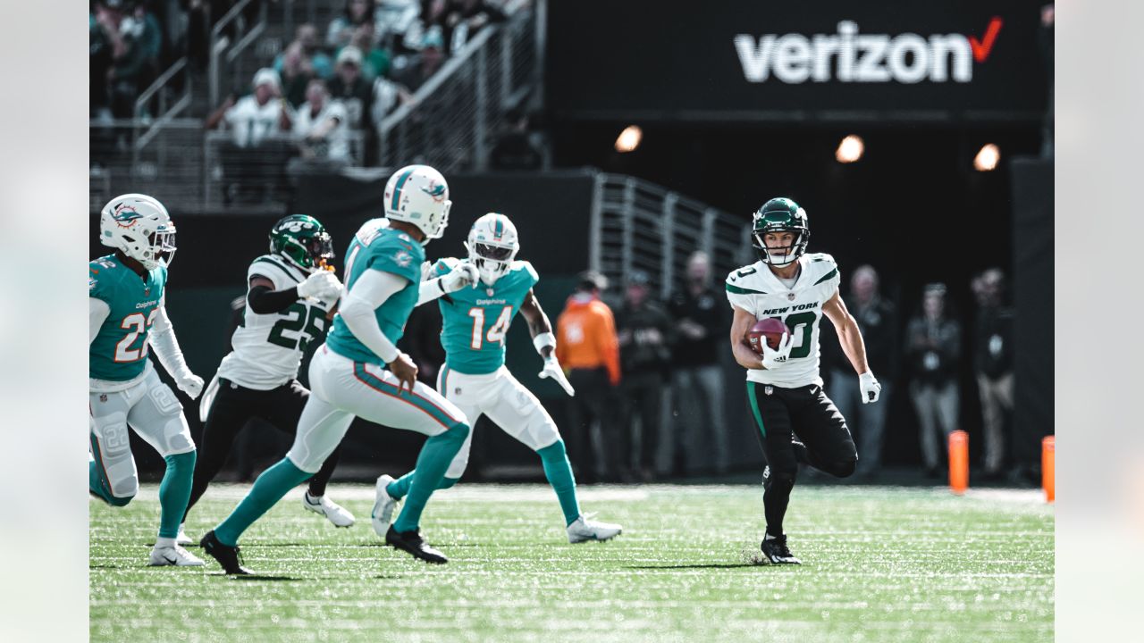 Jets-Dolphins Game Recap  Jets Shake Demons, Pull Away for 40-17