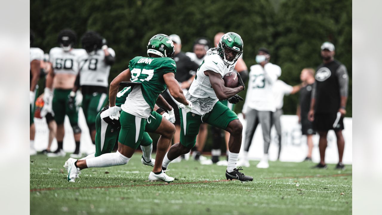 Jets rookie CB Michael Carter II has wowed Jeff Ulbrich early on