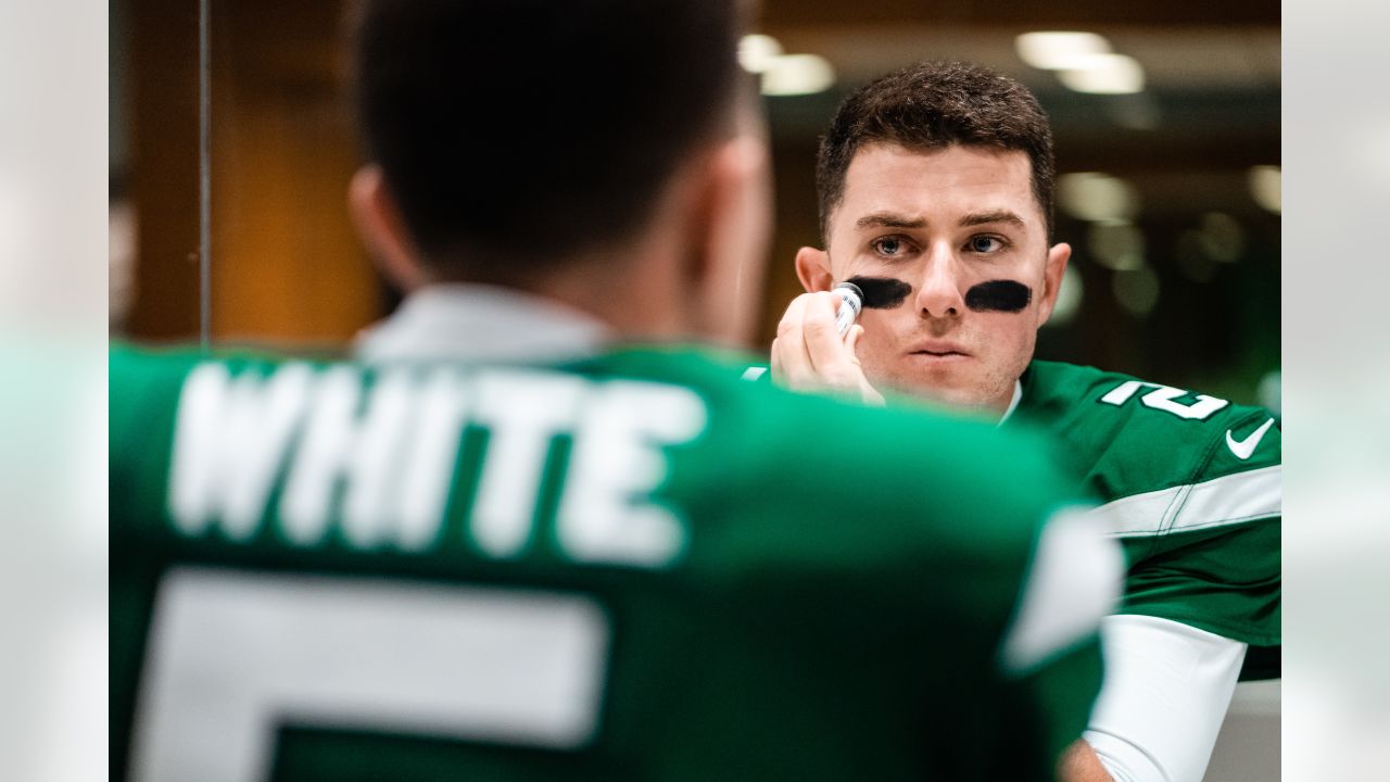 Jets QB Zach Wilson Ready to Write New Chapter in Year 2