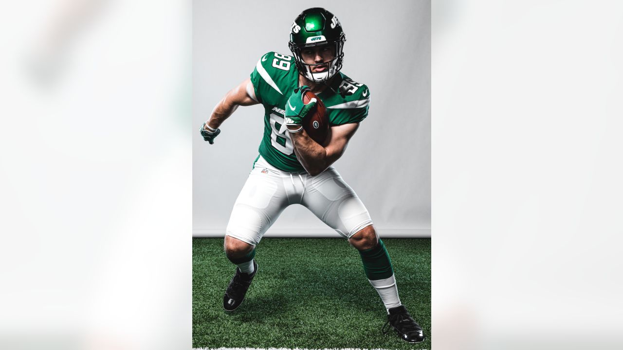 Jets receiver Braxton Berrios loves finance almost as much as playing in  the NFL - Newsday