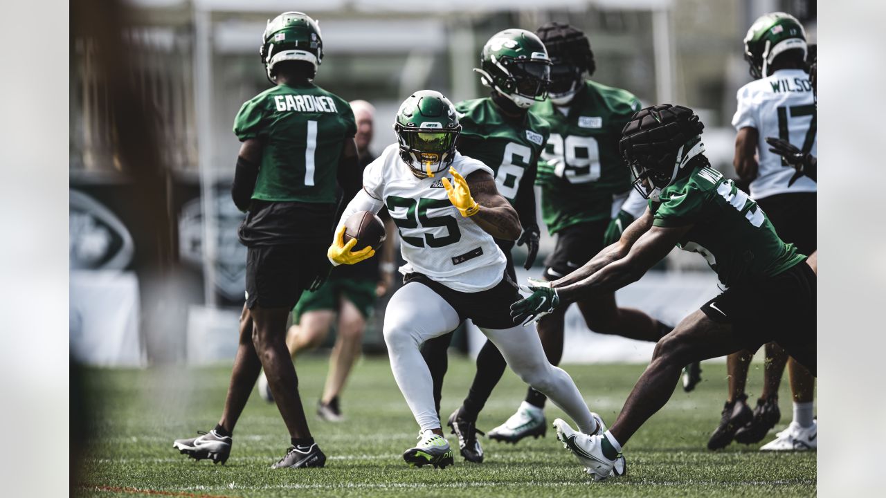 Jets offensive tackle Mekhi Becton is set to play for the first time in  nearly 2 years – KGET 17