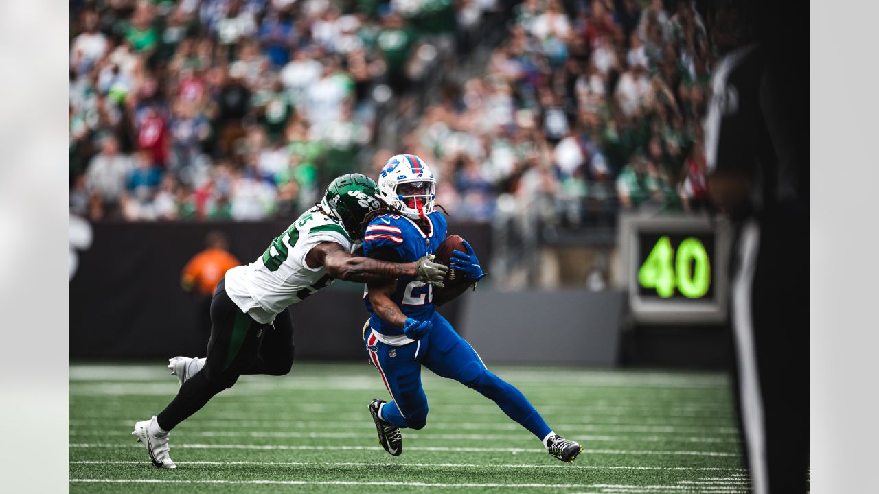 Jets-Bills Game Recap  Jets, Zach Wilson Rush to Great 20-17 Victory over  Josh Allen & Bills