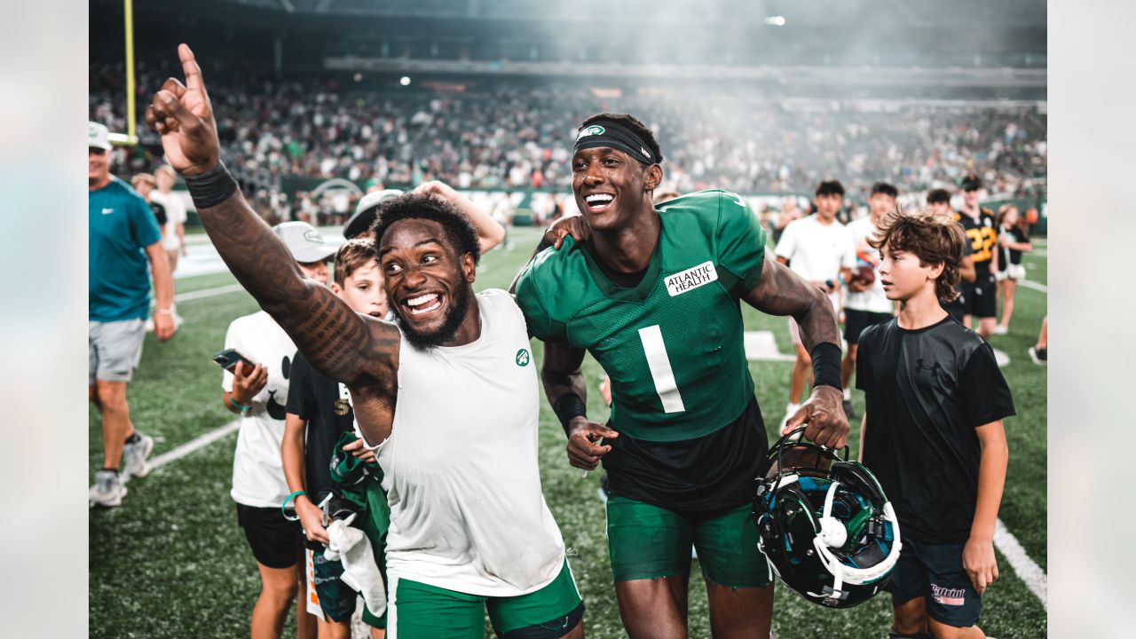 OCT 2nd, 2022: Quincy Williams #58 during the Pittsburgh Steelers vs New  York Jets game in Pittsburgh, PA at Acrisure Stadium. Jason Pohuski/CSM  (Credit Image: © Jason Pohuski/CSM via ZUMA Press Wire) (