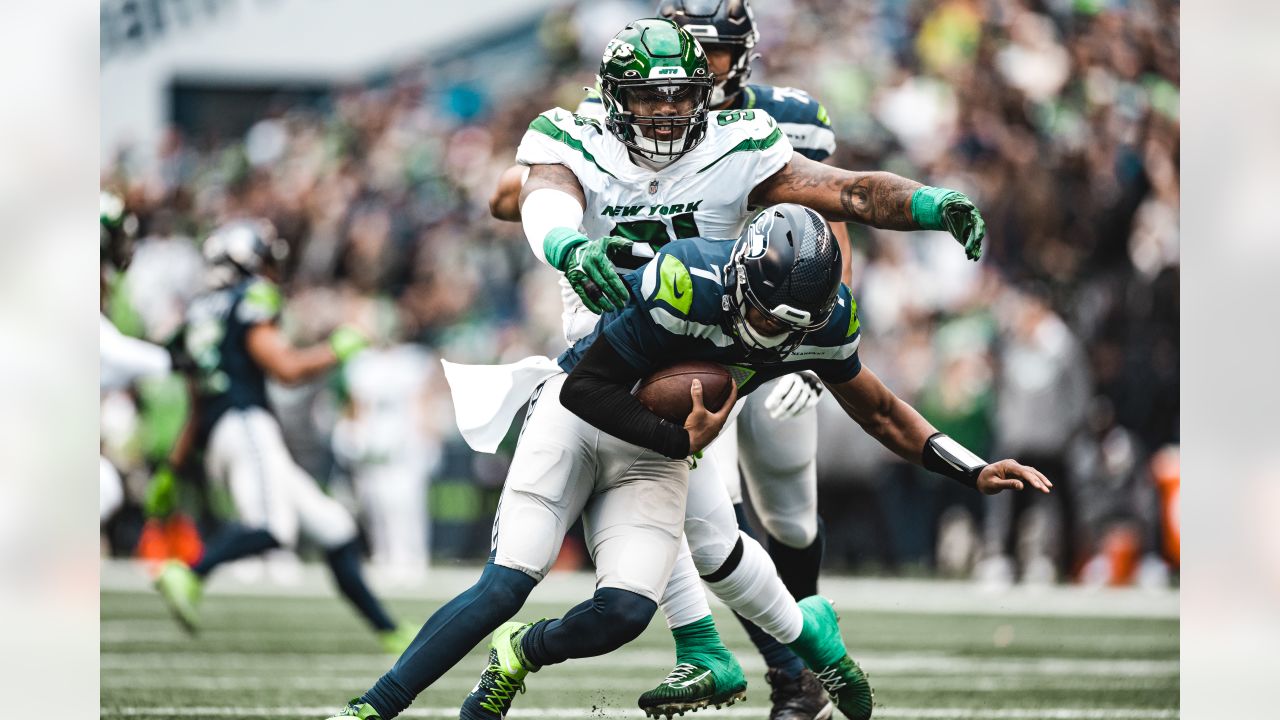 Seattle Seahawks Need Tips vs. New York Jets Sauce Gardner? DK Metcalf  Gives Blunt Response - Sports Illustrated Seattle Seahawks News, Analysis  and More