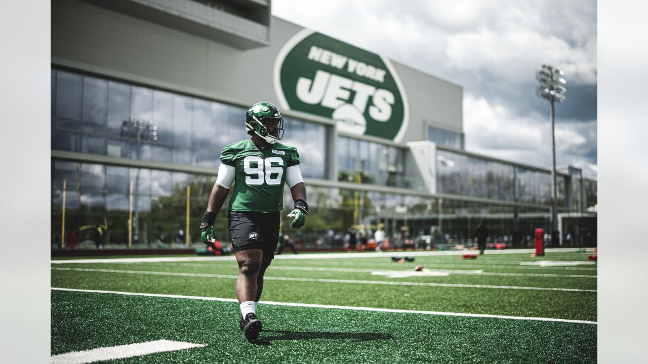 Rookie RB Israel Abanikanda Seeks to Continue His Journey of Growth with  Jets