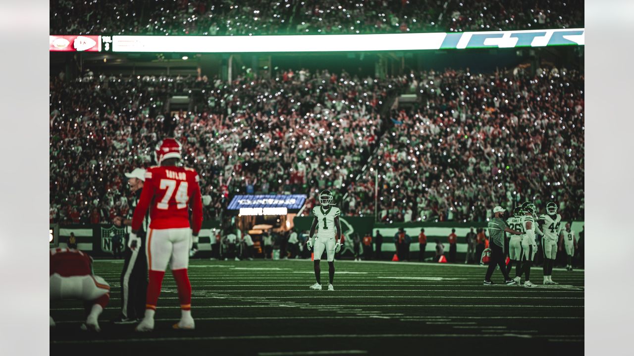 Mahomes, Chiefs overcome struggles to top Jets in MetLife, Game Recap