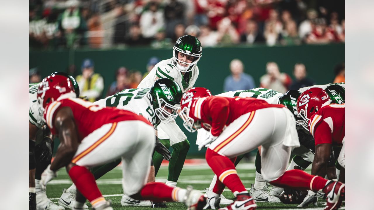 Jets vs. Chiefs score, takeaways: Patrick Mahomes outlasts Zach Wilson in  topsy-turvy AFC showdown 