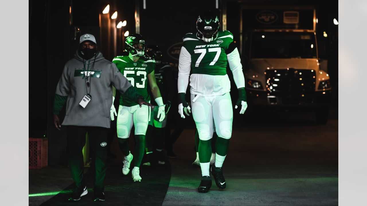 The New York Jets enjoyed further progress from two of their key young  offensive linemen, Joe Tippmann and Mekhi Becton. : r/nyjets