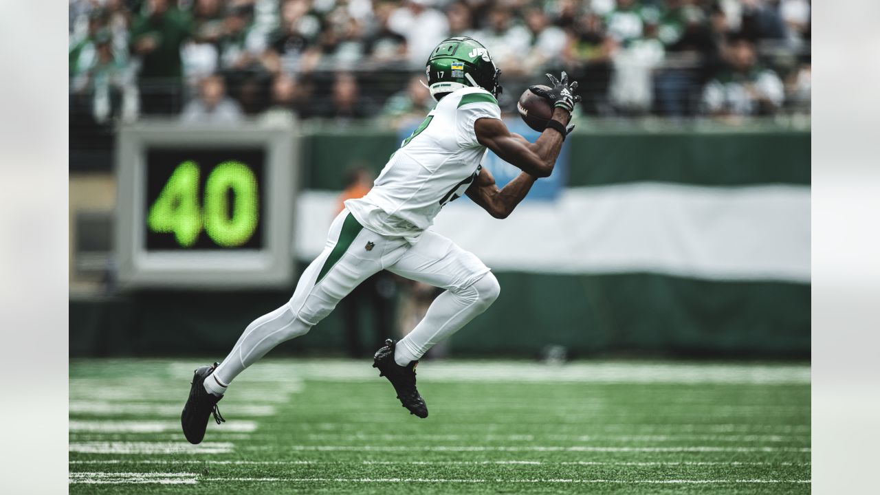 Jets WR Garrett Wilson implores fan base: Don't give up on us