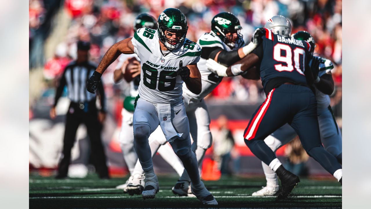 Jets suffer disaster of a loss to Patriots  Robert Saleh can't say his  young team doesn't have scars anymore 