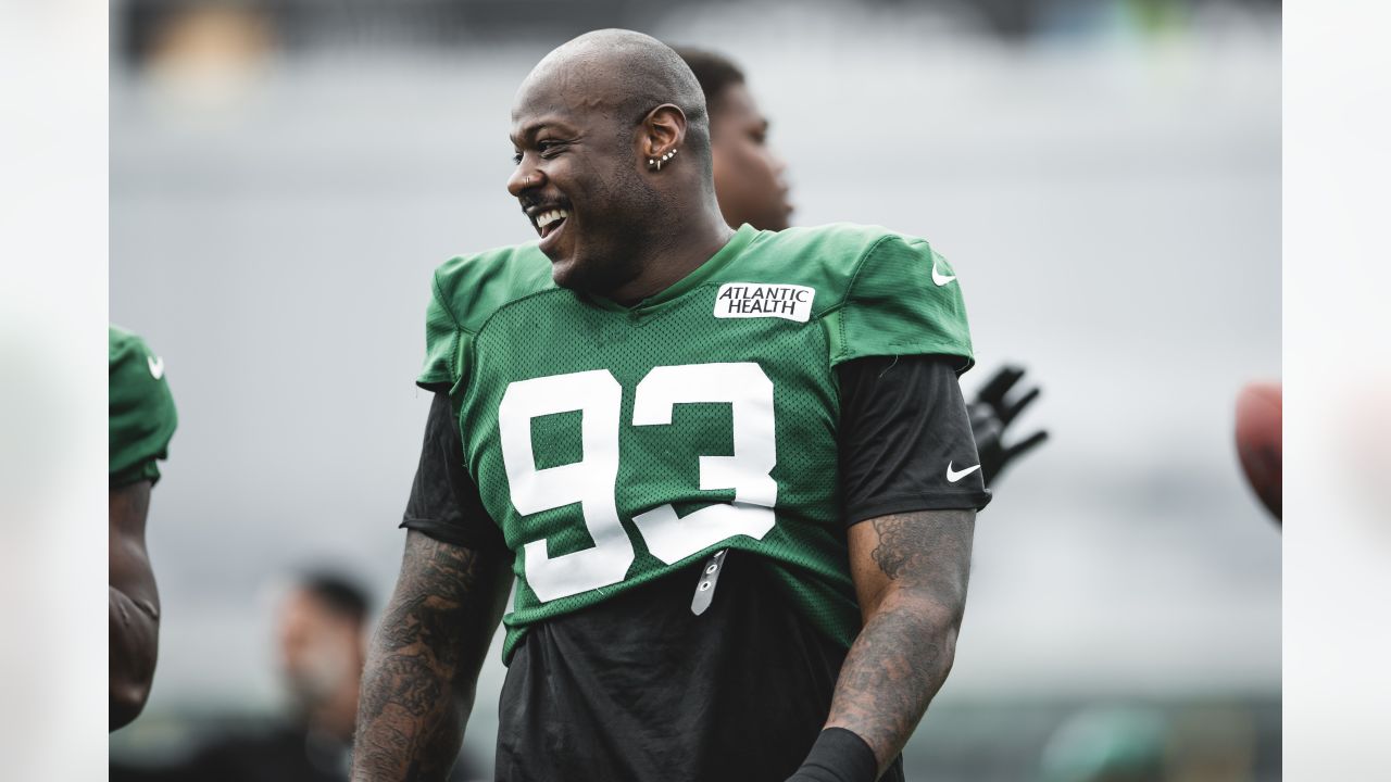 June 9, 2022, Florham Park, New Jersey, USA: New York Jets tight end Jeremy  Ruckert (89) stretches before organized team activities at the Atlantic  Health Jets Training Center, Florham Park, New Jersey.