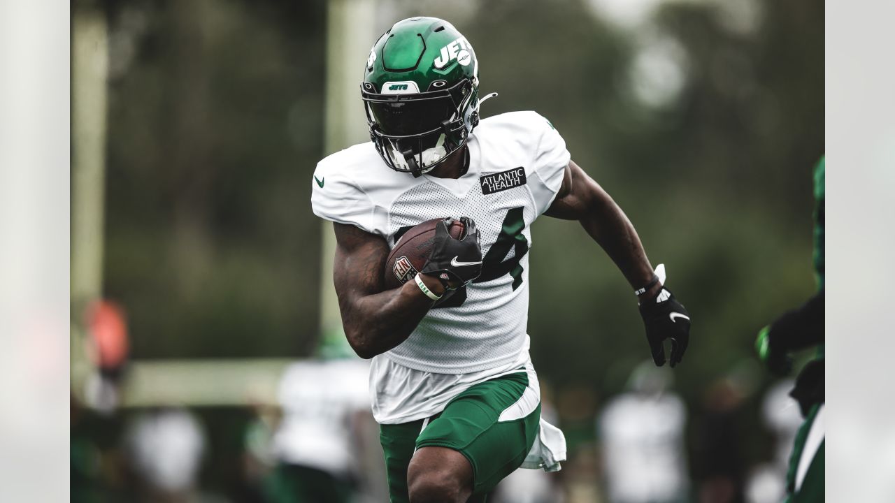 Jets rookie CB Michael Carter II has wowed Jeff Ulbrich early on