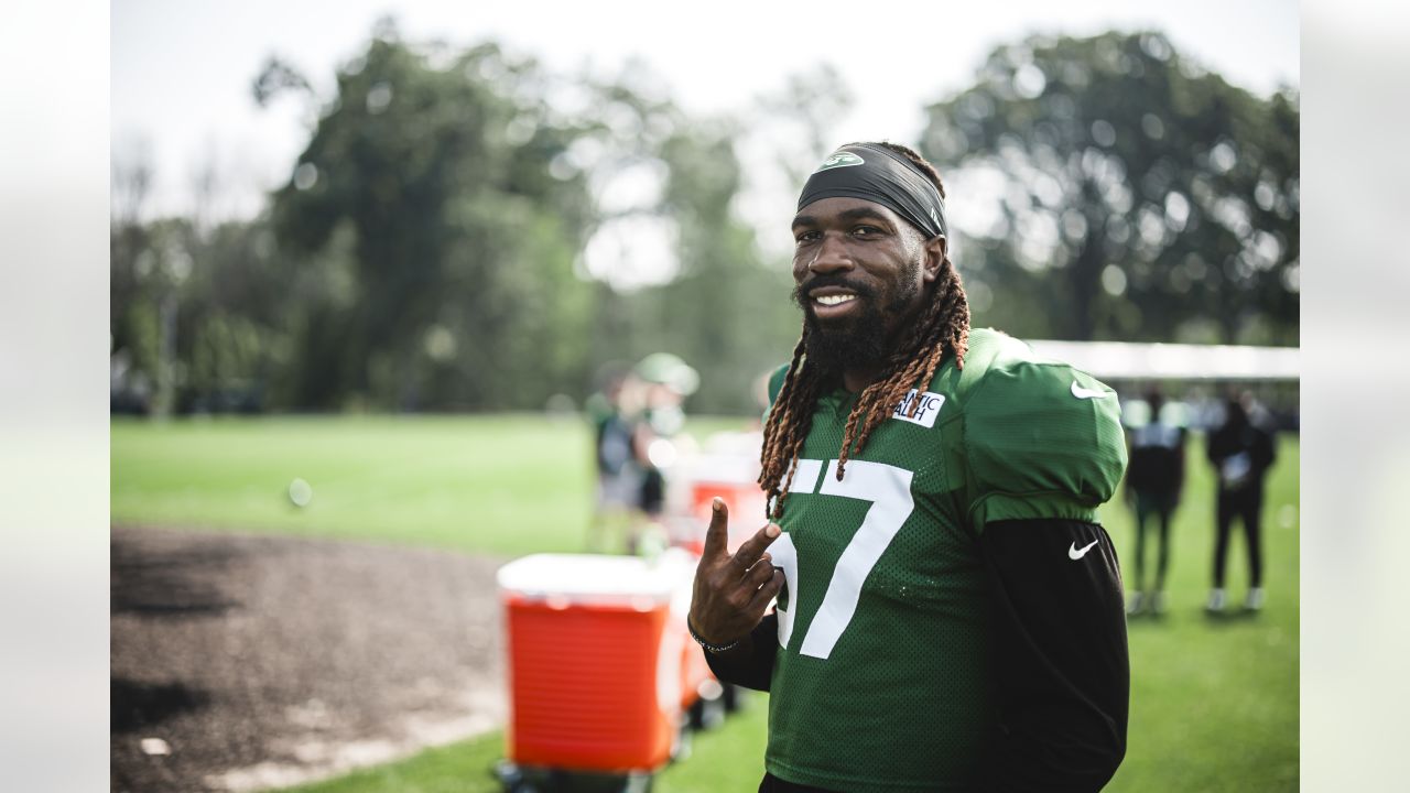 June 9, 2022, Florham Park, New Jersey, USA: New York Jets tight end Jeremy  Ruckert (89) stretches before organized team activities at the Atlantic  Health Jets Training Center, Florham Park, New Jersey.