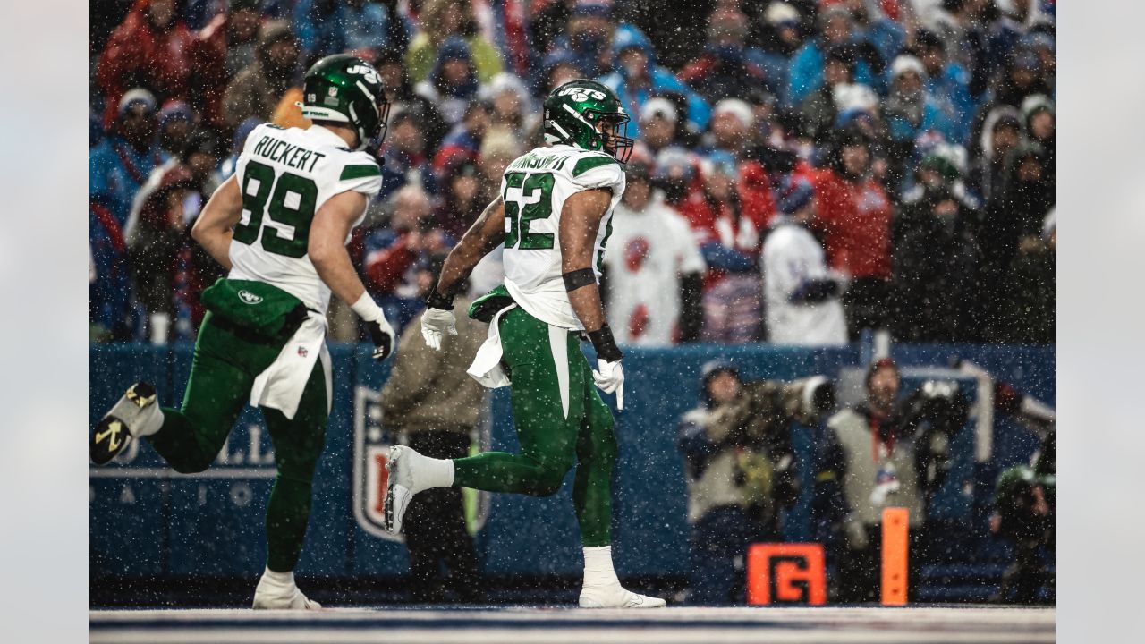 Jets QB White refuses to wilt in painful 20-12 loss to Bills