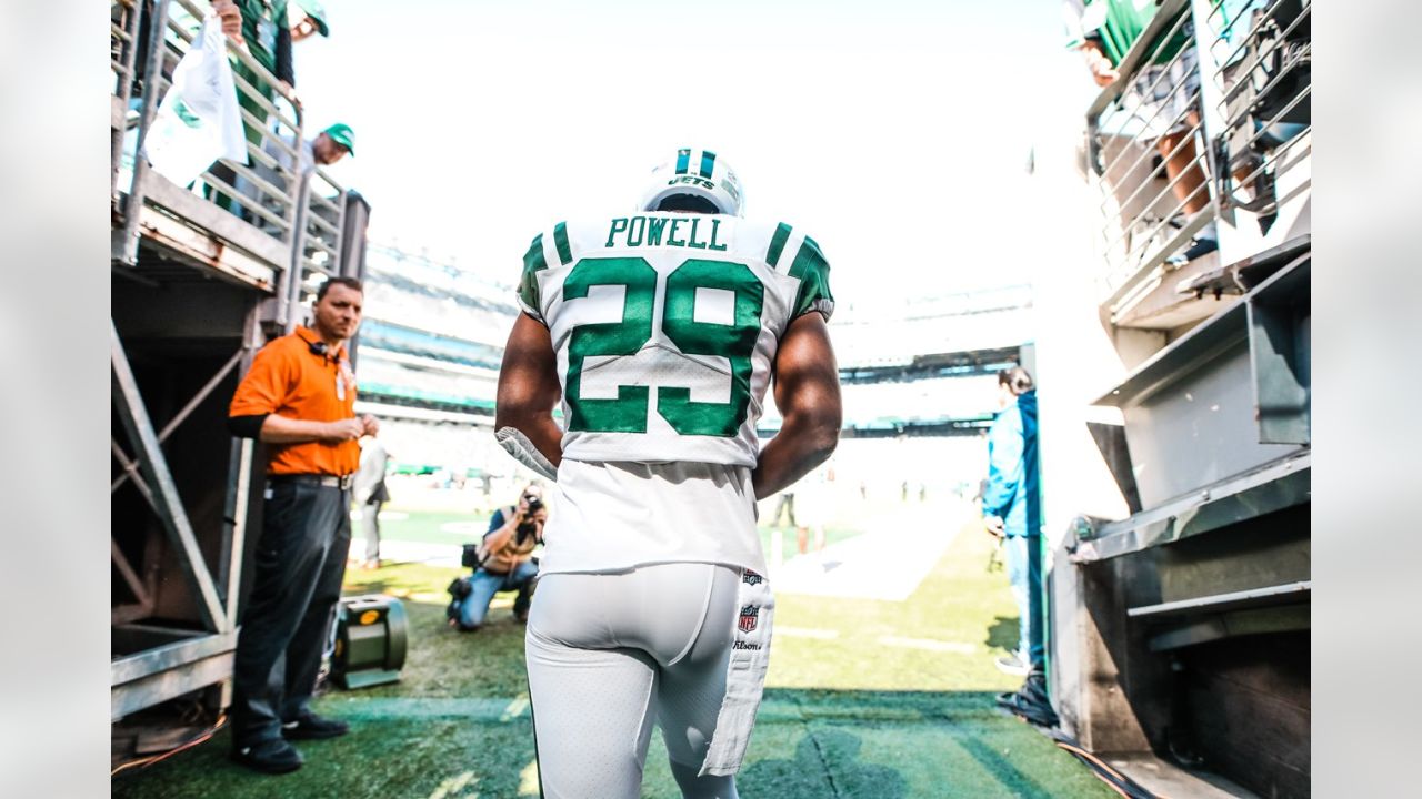 Jets Set a Ring of Honor Table for Jaguars